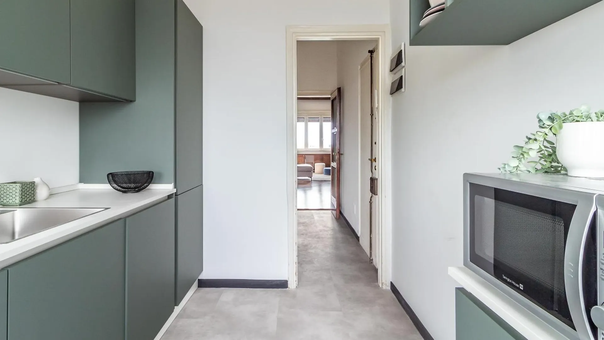 Apartamento Trilocale Vintage Vicino A Centrale Con Vista Panoramica Sul Duomo Milán